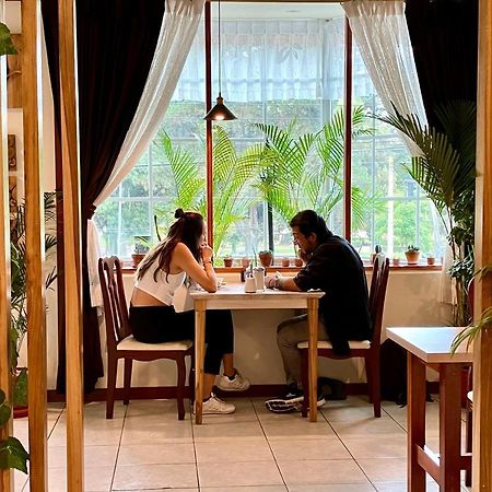 Хостел Quito Terrace Екстер'єр фото