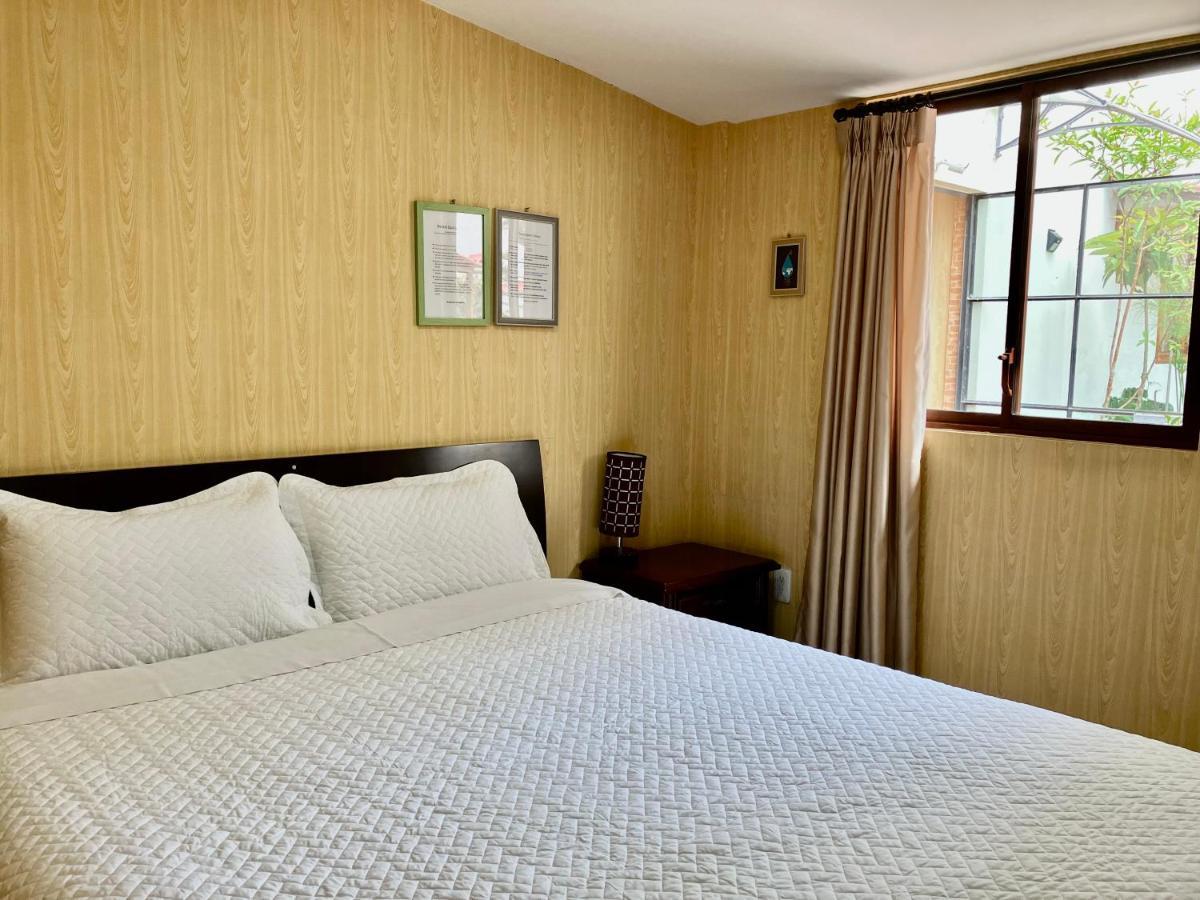 Хостел Quito Terrace Екстер'єр фото