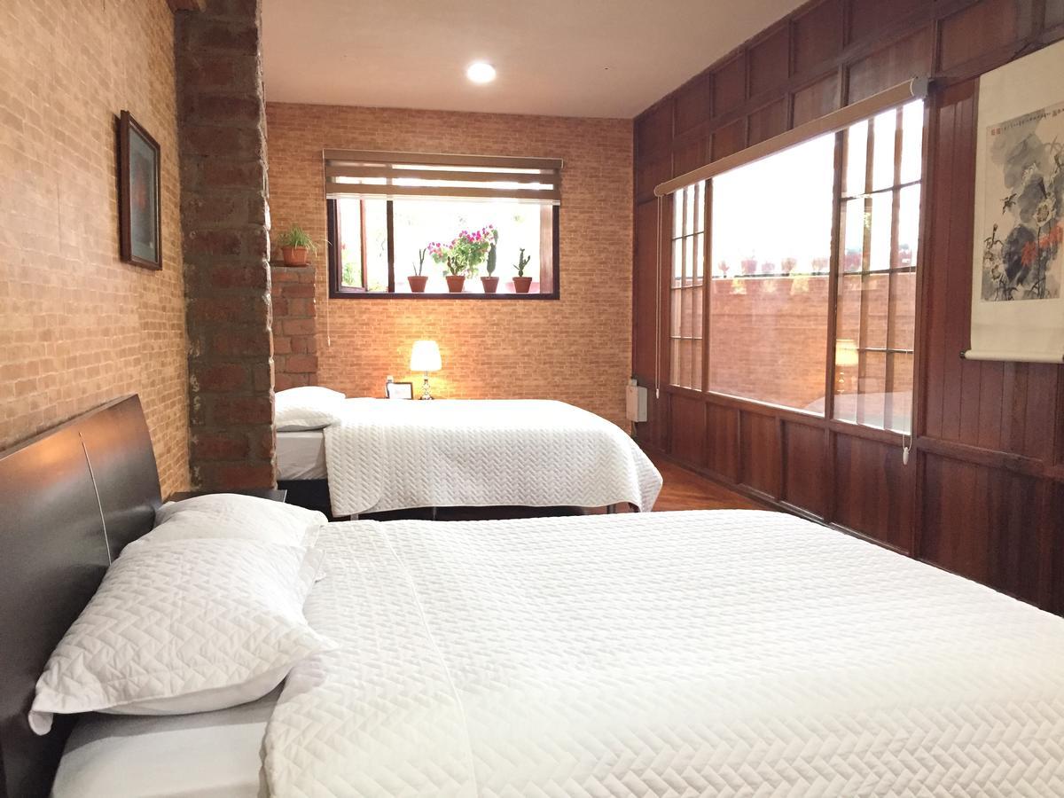 Хостел Quito Terrace Екстер'єр фото