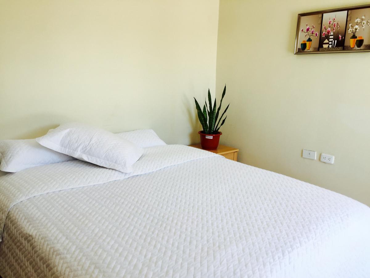 Хостел Quito Terrace Екстер'єр фото
